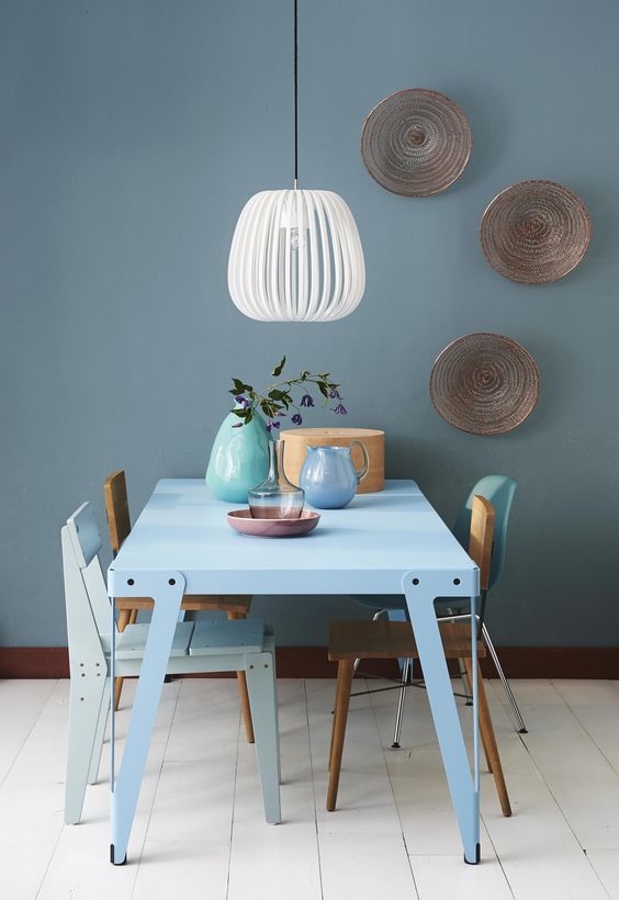 Creating A Classy Bar Cart 10x de mooiste interieurs met blauwe muren - Alles om van je huis je ...